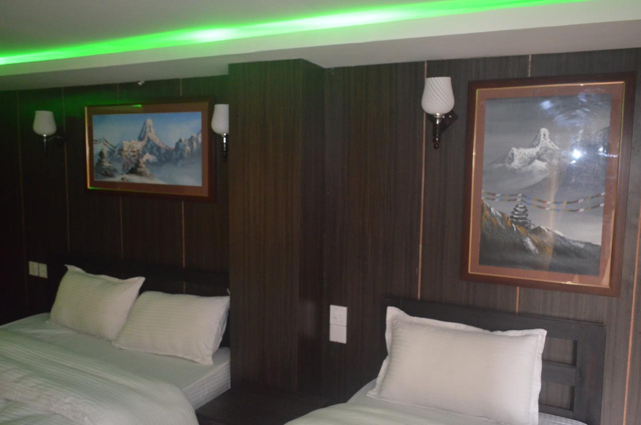 Hotel Holiday Inn كاتماندو المظهر الخارجي الصورة