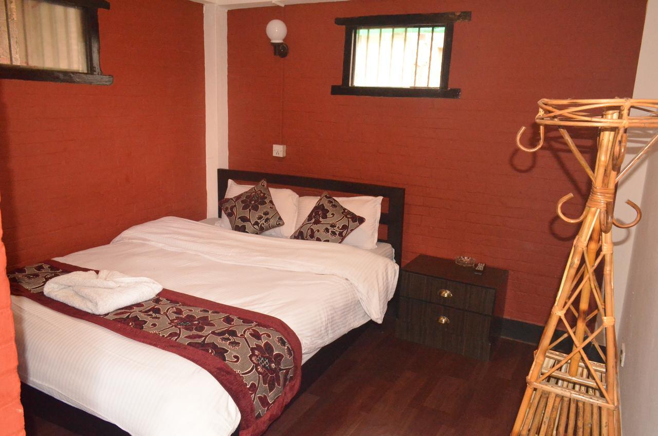 Hotel Holiday Inn كاتماندو المظهر الخارجي الصورة